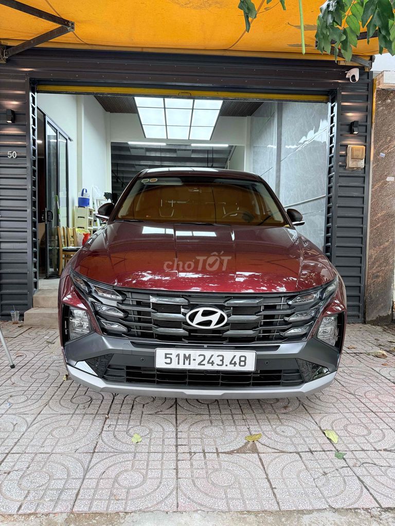 Hyundai Tucson 2025 2.0 AT Tiêu chuẩn - 3000 km. Mua bán Ô tô tại Quận 8 Tp Hồ Chí Minh được đăng bởi Đăng Xe Lướt hình 1