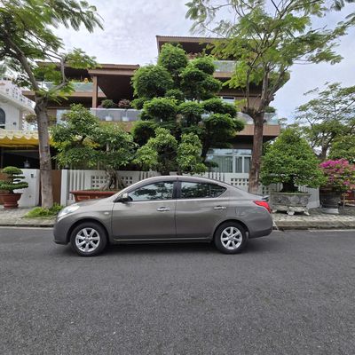 Nissan Sunny 2014  - 70000 km. Mua bán Ô tô tại Quận Ngũ Hành Sơn Đà Nẵng được đăng bởi Anh Hùng