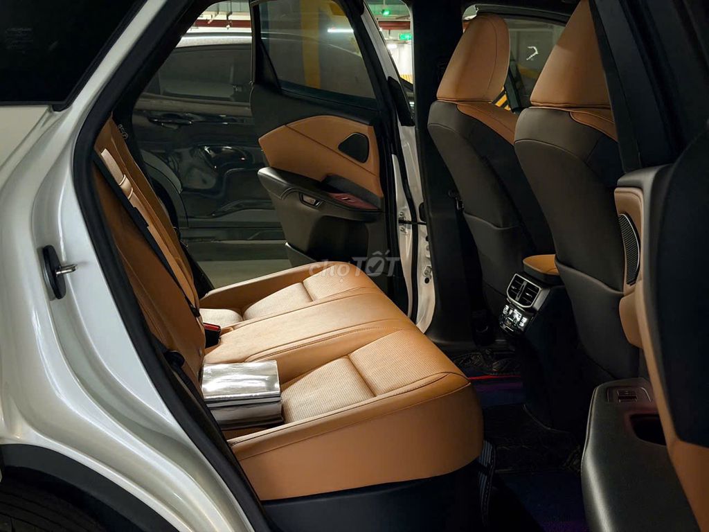 Lexus RX350 Premium 2024. Mua bán Ô tô tại Quận Long Biên Hà Nội được đăng bởi Khổng Tấn Luxury Car hình 8