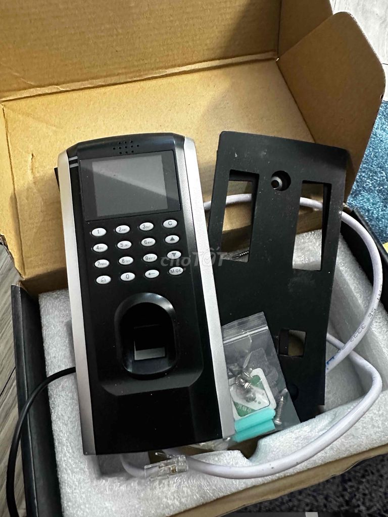 Thiết bị kiểm soát vân tay RONALD JACK SF200. Mua bán Đồ chuyên dụng, Giống nuôi trồng tại Thành phố Biên Hòa Đồng Nai được đăng bởi Hà Minh Dũng hình 1