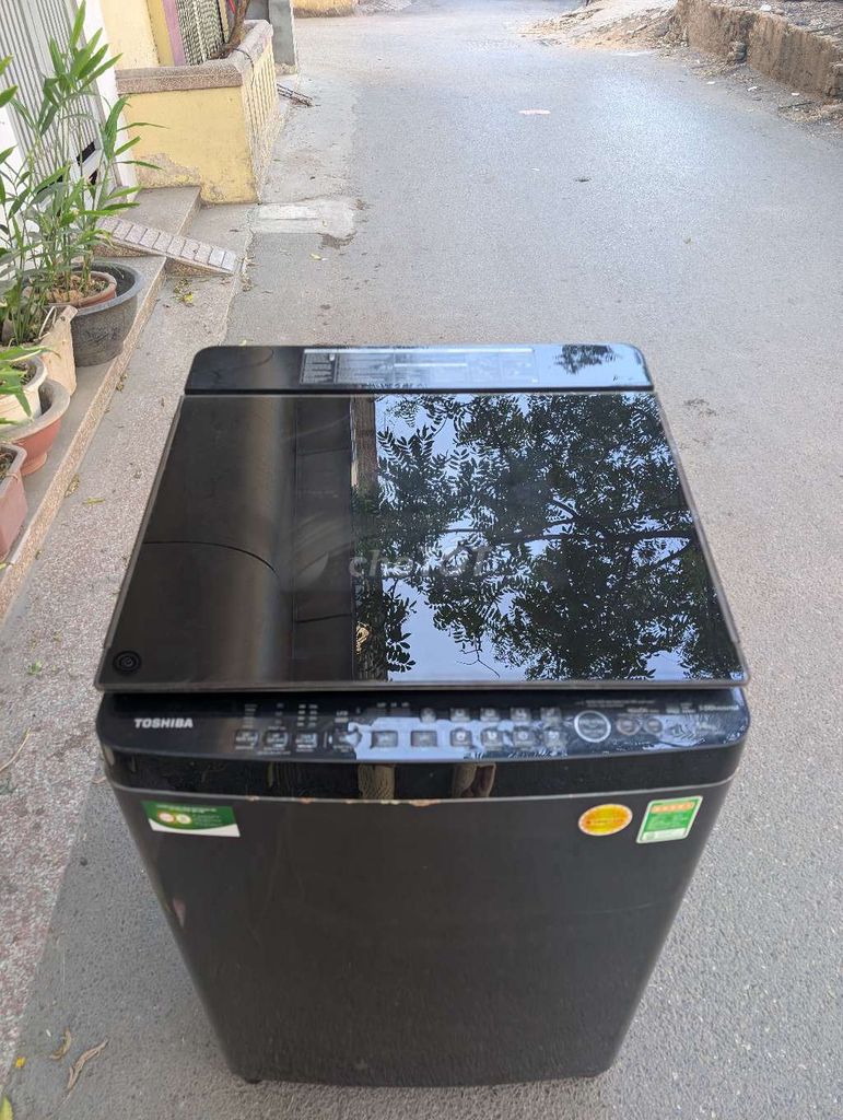 Máy giặt Toshiba 14kg inverter giặt cả chăn. Mua bán Máy giặt tại Quận Hoàng Mai Hà Nội được đăng bởi Duc Pham hình 1
