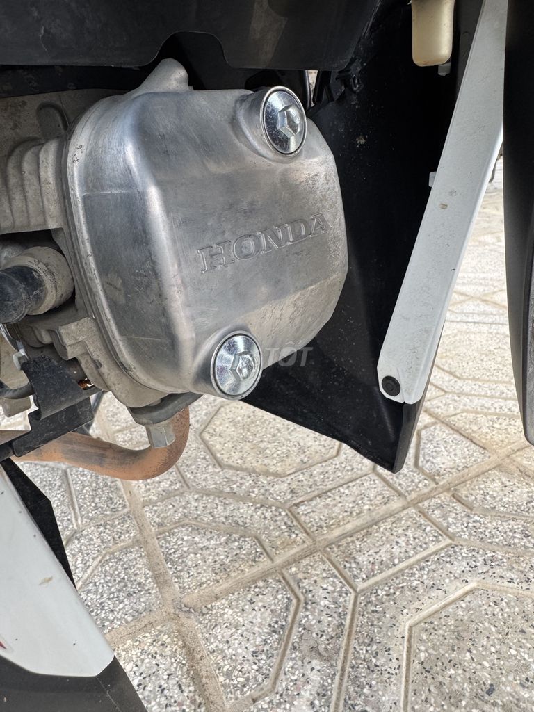 Xe chính chủ. Đi 8000. Mua bán Xe máy tại Thành phố Thái Nguyên Thái Nguyên được đăng bởi Win hình 6