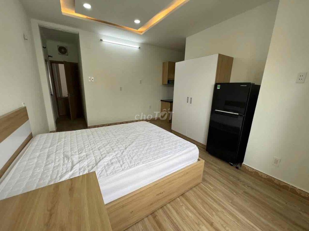 Студия Studio Cửa Sổ Trời, полная комплектация, ул. Хоанг Ван Ту