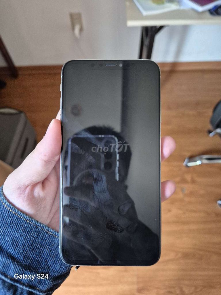 Apple iPhone Xs Max 256GB Bạc 98%. Mua bán Điện thoại tại Quận Thanh Khê Đà Nẵng được đăng bởi Anh Tú Nguyễn Đình hình 1