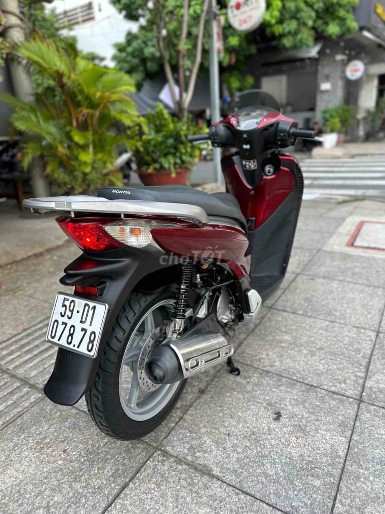 sh 150i sm106 1 chủ 2011 đúng 14000km trùm mền