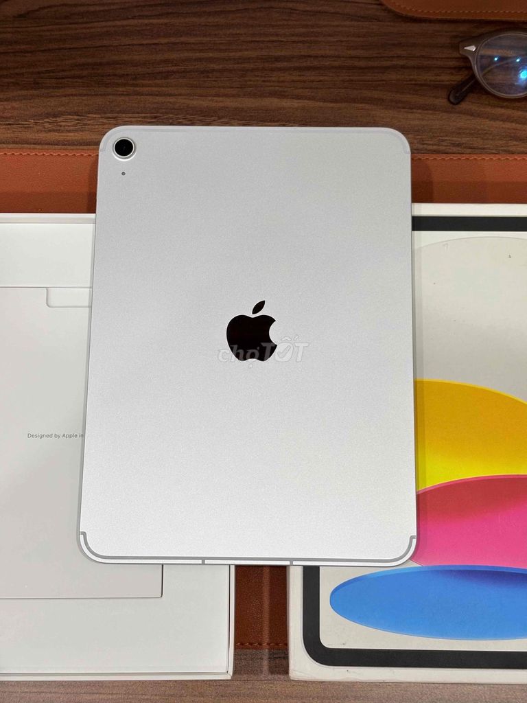 iPad Gen 11 128GB Bạc bản 5G. Mua bán Máy tính bảng tại Quận Thanh Xuân Hà Nội được đăng bởi Nguyen Hung  hình 1