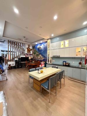 Nhà phố 60 m² · 5 PN · Đường An Dương Vương