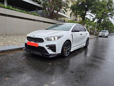 Kia Cerato 2020 1.6 MT - 70000 km. Mua bán Ô tô tại Quận Ngũ Hành Sơn Đà Nẵng được đăng bởi Anh Hùng