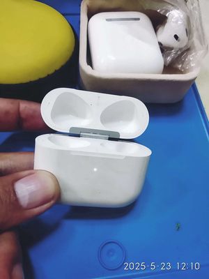 📢 Pass 1 Dock airpods 3,có đổi đồ có ship xa 🐟🐟. Mua bán Phụ kiện (Màn hình, Chuột...) tại Quận Ninh Kiều Cần Thơ được đăng bởi Tứ Quí