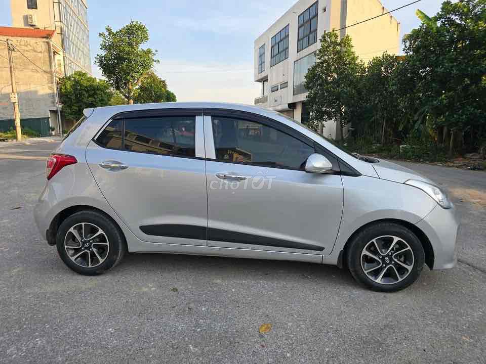 Hyundai Grand i10 2019 1.2 BASE - 90000 km. Mua bán Ô tô tại Quận Nam Từ Liêm Hà Nội được đăng bởi mạnh tưởng oto hình 5