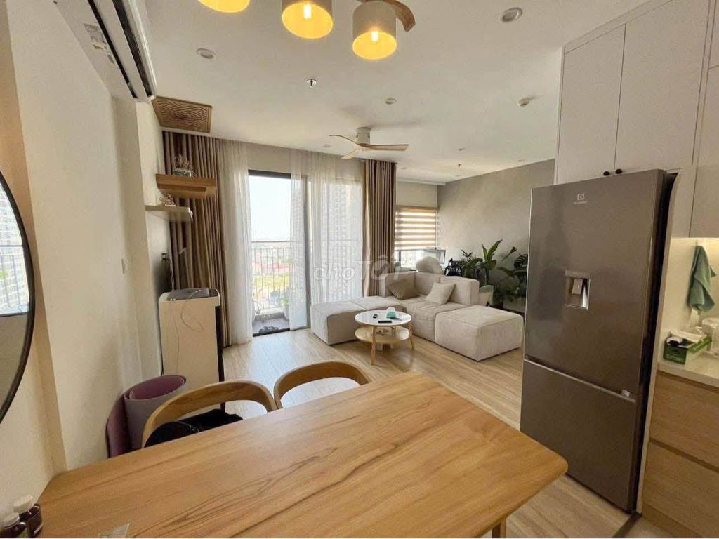 Продажа квартиры Vinhomes Smart City площадью 64 м2 с 2 спальнями за 4 миллиарда долларов