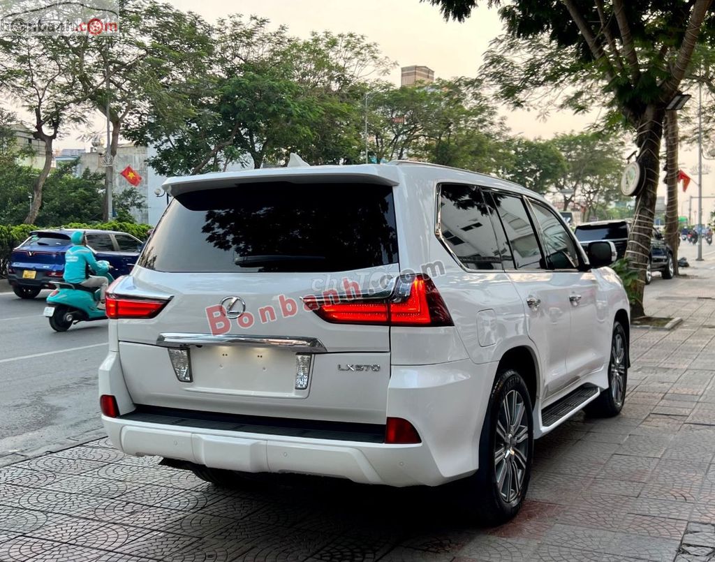 Lexus LX570 sản xuất năm 2016. Mua bán Ô tô tại Quận Long Biên Hà Nội được đăng bởi đăng hình 1