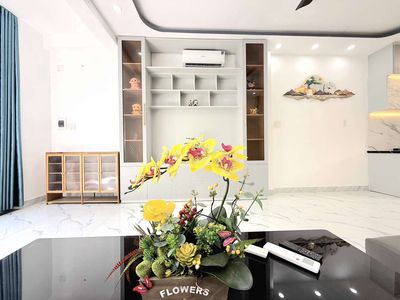 Townhouse 45 m² · 2 bed · Đường Huỳnh Tấn Phát