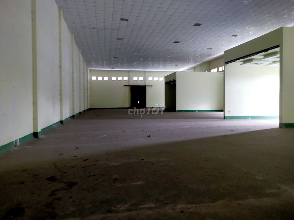CHO THUÊ KHO XƯỞNG 430M HÒA BÌNH TÂN PHÚ 