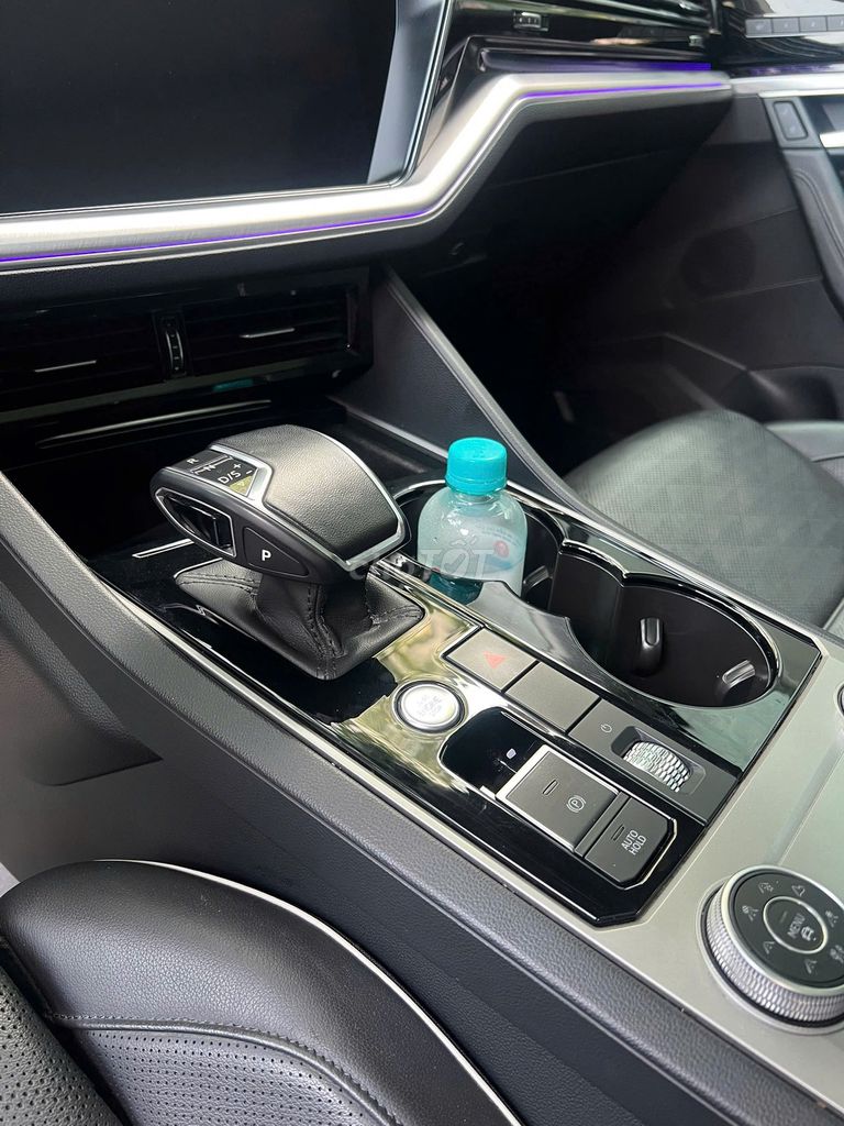 Volkswagen Touareg 2023 Luxury Xe Mới Cứng 99%. Mua bán Ô tô tại Thành phố Thủ Đức Tp Hồ Chí Minh được đăng bởi ÔTÔ MIỀN NAM hình 9