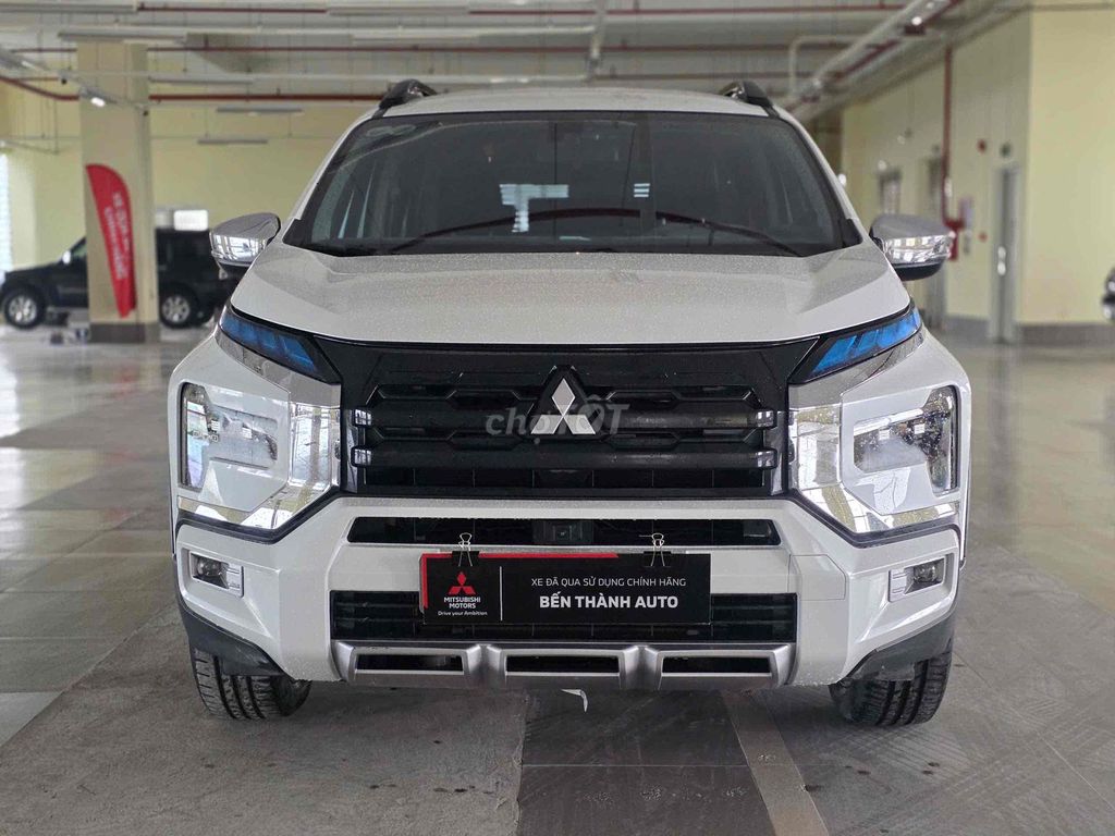 Mitsubishi Xpander Cross 2025 Белый 43 000 км