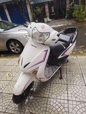 BÁN HON ĐA LEAD CHÂN CHÓNG ĐIỆN PHUN XĂNG ĐIỆN TỮ. Mua bán Xe máy tại Quận Hải Châu Đà Nẵng được đăng bởi cường thịnh