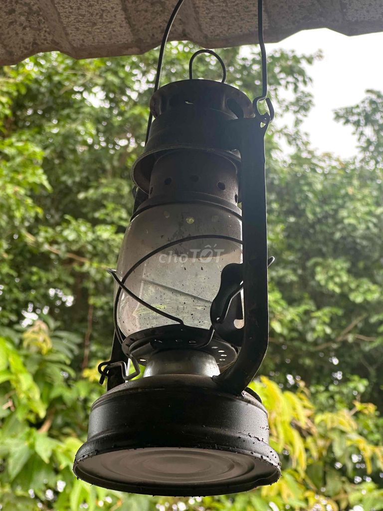 đèn bão bằng thao. Mua bán Đồ sưu tầm, đồ cổ tại Huyện Tri Tôn An Giang được đăng bởi Chi hình 1