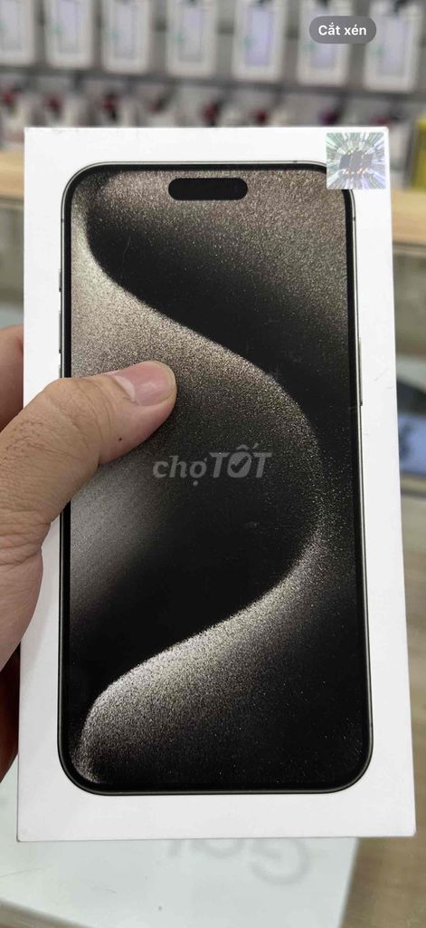 CẦN BÁN iPHONE 15 PRO MAX - MUA THÁNG 10/2024, PIN