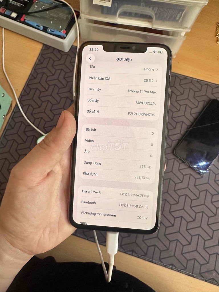 Apple iPhone 11 Pro Max 256GB Vàng Đã thay màn, pi. Mua bán Điện thoại tại Thành phố Thuận An Bình Dương được đăng bởi Đặng Thuỳ hình 1