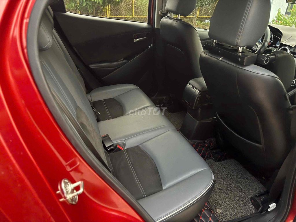 Mazda 2 1.5L Luxury 2021. Mua bán Ô tô tại Quận Ninh Kiều Cần Thơ được đăng bởi Chuyên Mua Bán Ô Tô Qua Sử Dụng Carpla Cần Thơ hình 12