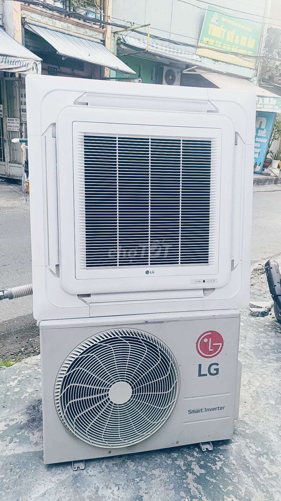 Máy lạnh LG inverter 2,5hp zin đẹp