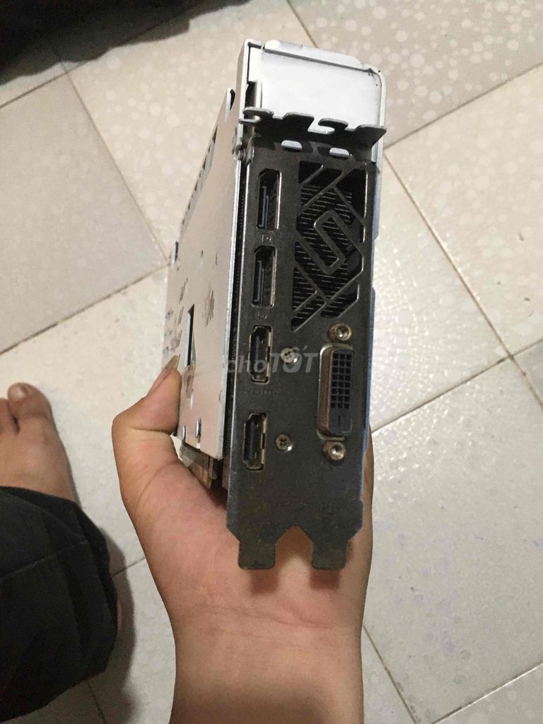 long biên hn em cần bán rx 580 8gb sapphire. Mua bán Linh kiện (RAM, Card...) tại Quận Long Biên Hà Nội được đăng bởi Đỗ Toàn hình 1