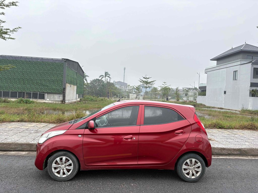 Hyundai Eon số sàn 5 chổ, 1 chủ TP Hà Tĩnh. Mua bán Ô tô tại Thành phố Hà Tĩnh Hà Tĩnh được đăng bởi Vĩnh Trung hình 3