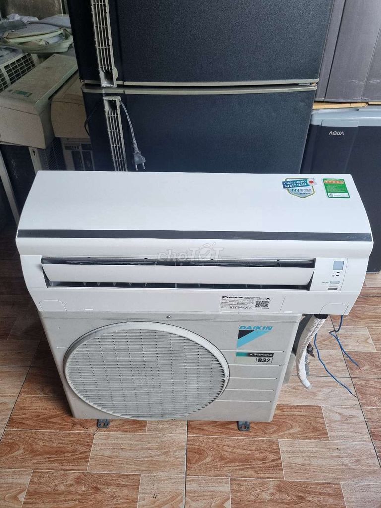 Máy lạnh DAIKIN INVERTER 1.5 Hp . Tiết kiệm điện .