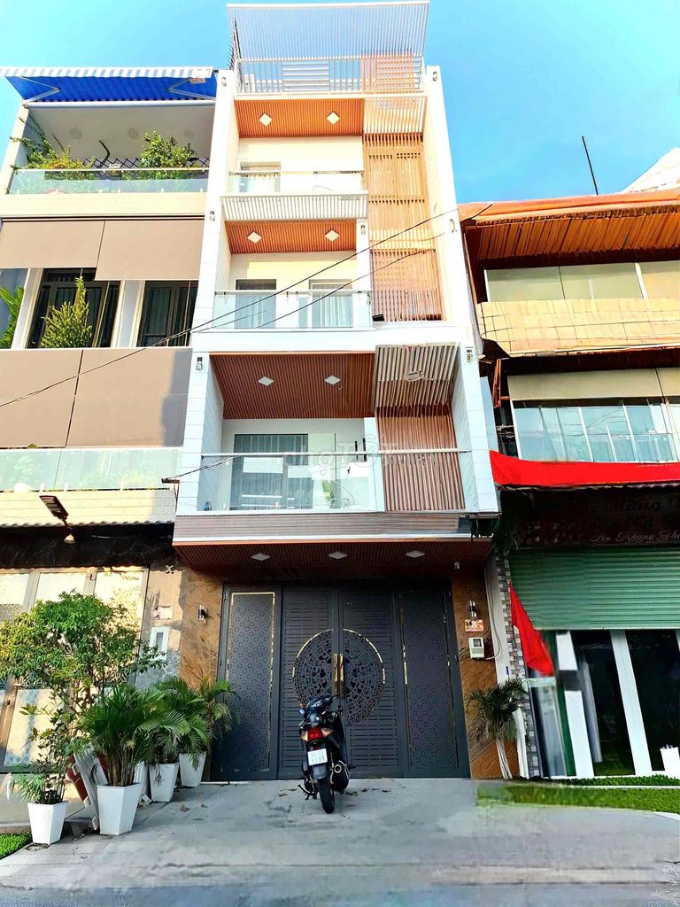 bán nhà mặt tiền quận 7. Mua bán nhà ở tại Quận 7 Tp Hồ Chí Minh được đăng bởi lisa hình 1