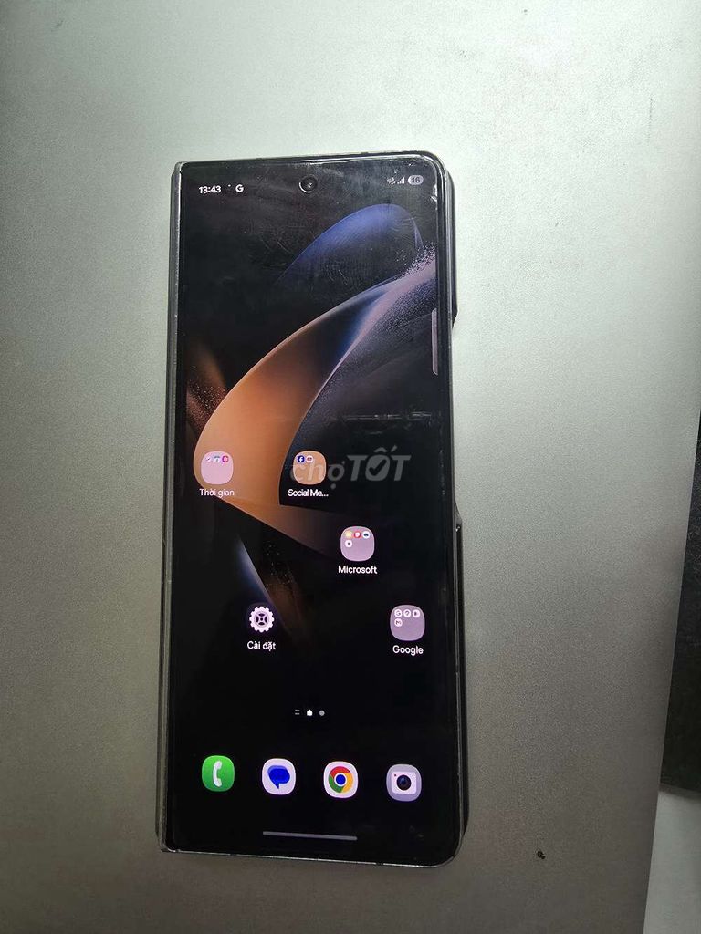 Samsung Galaxy Z Fold4 256GB Đen 2 sim. Mua bán Điện thoại tại Quận Hoàng Mai Hà Nội được đăng bởi Anh Xuân hình 1