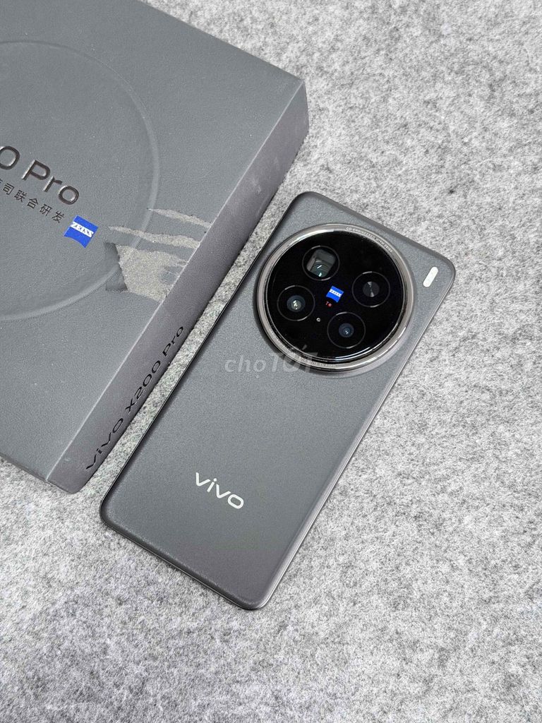 Vivo X200 Pro 12/256GB - Fullbox Đen 99%. Mua bán Điện thoại tại Quận Ninh Kiều Cần Thơ được đăng bởi Nguyên Mobile 65 hình 1