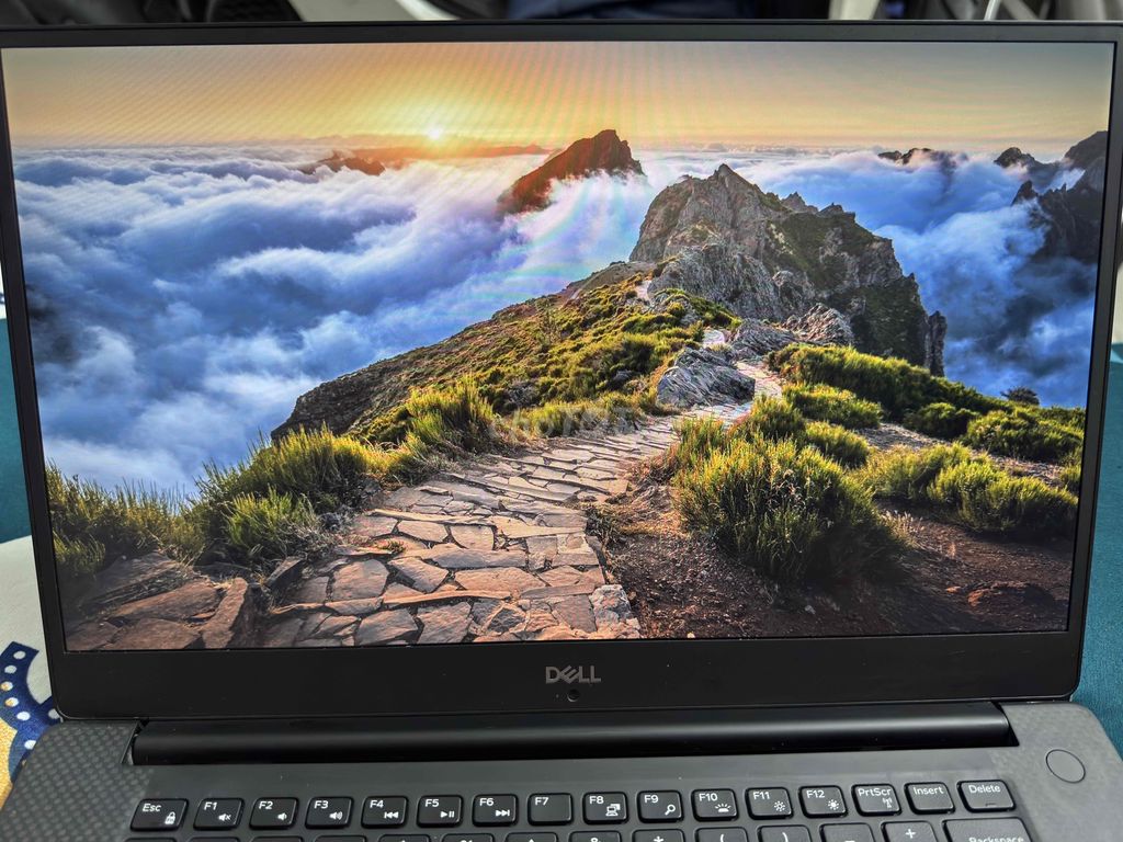 Bán Dell XPS 15 9570 xách tay Pháp. Mua bán Laptop tại Quận Bình Thạnh Tp Hồ Chí Minh được đăng bởi Marc Huynh hình 4