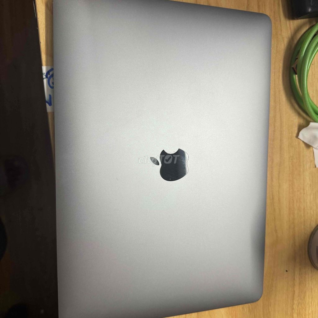 Macbook Pro 13” 2022 M2 8g/512g sạc62 lầnbh3 th. Mua bán Laptop tại Quận 3 Tp Hồ Chí Minh được đăng bởi Phúc Nguyễn hình 1