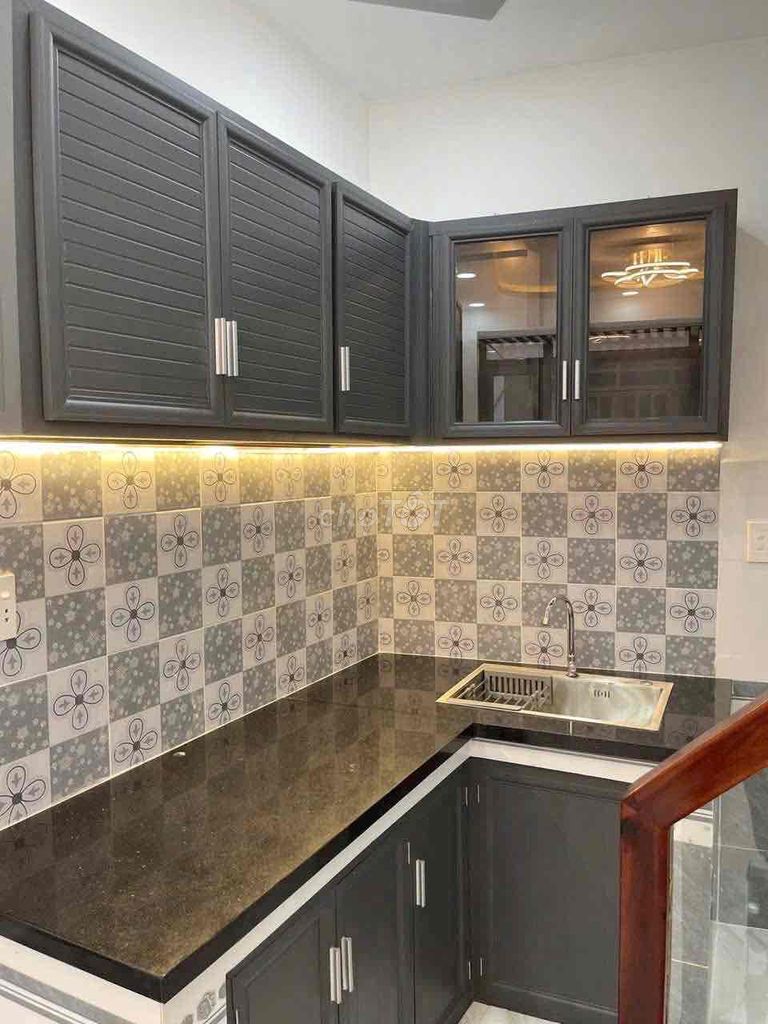 🔥🔥🔥BÁN NHÀ 3 TẦNG MỚI ĐẸP - GIÁ TỐT - HẺM THOÁNG - QUẬN 7. Mua bán nhà ở tại Quận 7 Tp Hồ Chí Minh được đăng bởi VŨ HIẾU  hình 2