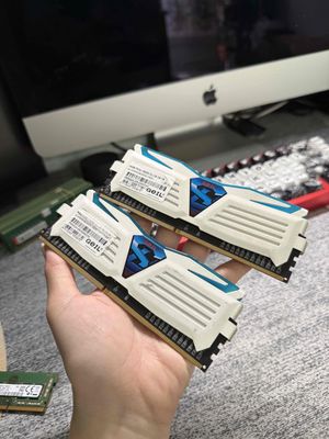 Dư cặp Ram Led Pc Ddr4 4gb bus 2400 ( led xanh ). Mua bán Linh kiện (RAM, Card...) tại Quận Bình Thạnh Tp Hồ Chí Minh được đăng bởi Lưu Bích Vân