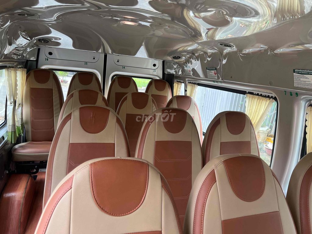 Ford Transit 2023 16 chỗ tên cá nhân xe rất đẹp. Mua bán Phương tiện khác tại Huyện Thường Tín Hà Nội được đăng bởi Phạm Hoàng hình 11