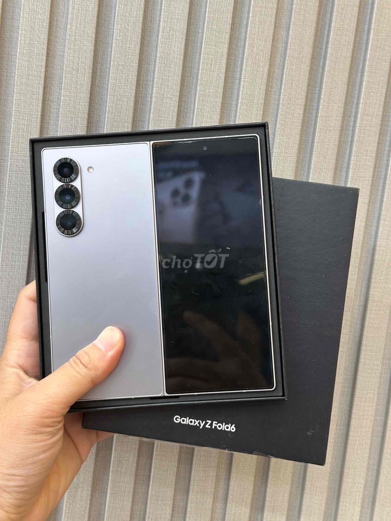 Samsung Z Fold 6 12/256GB VN fullbox đẹp 99%. Mua bán Điện thoại tại Quận Ninh Kiều Cần Thơ được đăng bởi Quý Mobile Cần thơ hình 1