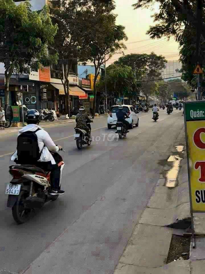 Аренда · 1 комн. · 180 м² · Quận 12, ул. Đường Dương Thị Mười
