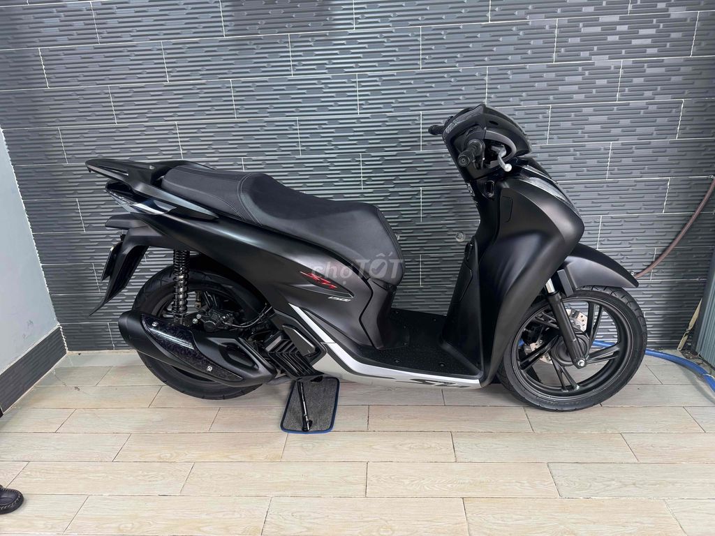 Honda SH150 date 2022 Đen Bạc Biển Sài Gòn