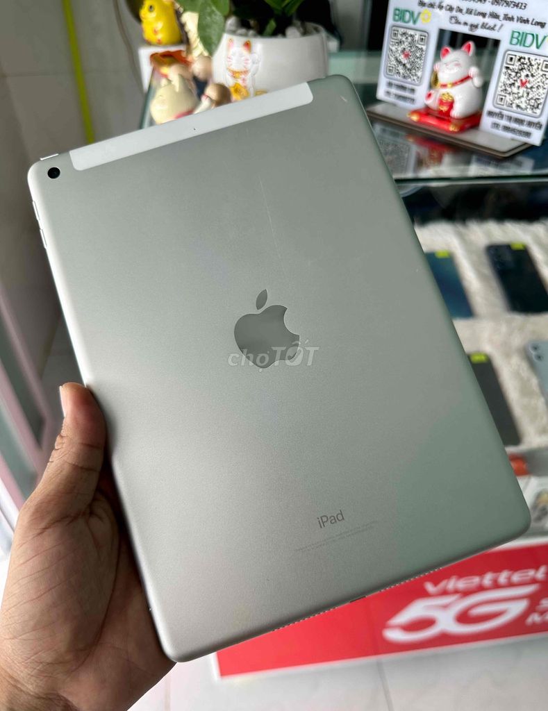 iPad Gen 6 Wifi + 4G Xám 128GB. Mua bán Máy tính bảng tại Thị xã Duyên Hải Trà Vinh được đăng bởi Chợ ĐT Giá Tốt hình 1