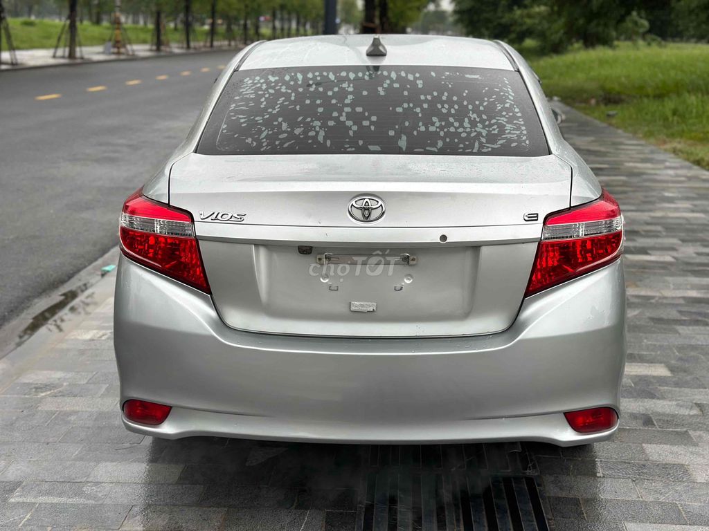 Cần bán Vios E 2017 MT Bạc Full Đồ. Mua bán Ô tô tại Quận Hoàng Mai Hà Nội được đăng bởi Thang Pham hình 3
