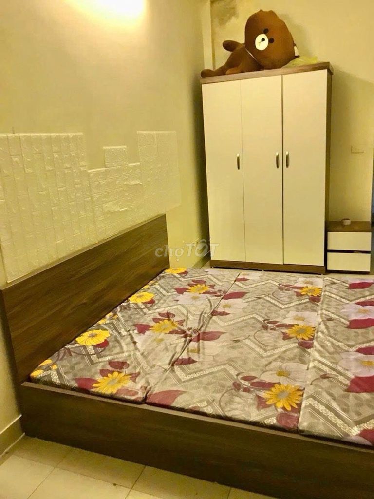 Nhà dân xây mới 34m 5 tầng, 30m ra phố chính, gần hồ Điều hòa