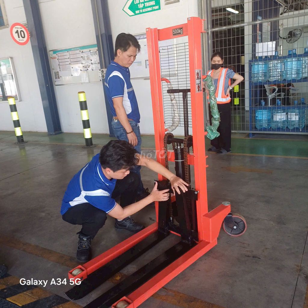 XẢ KHO THANH LÝ DÒNG XE NÂNG TAY CAO 500 CÂN 1.2M. Mua bán Đồ chuyên dụng, Giống nuôi trồng tại Huyện Tiên Du Bắc Ninh được đăng bởi Nguyễn thị cúc hình 1