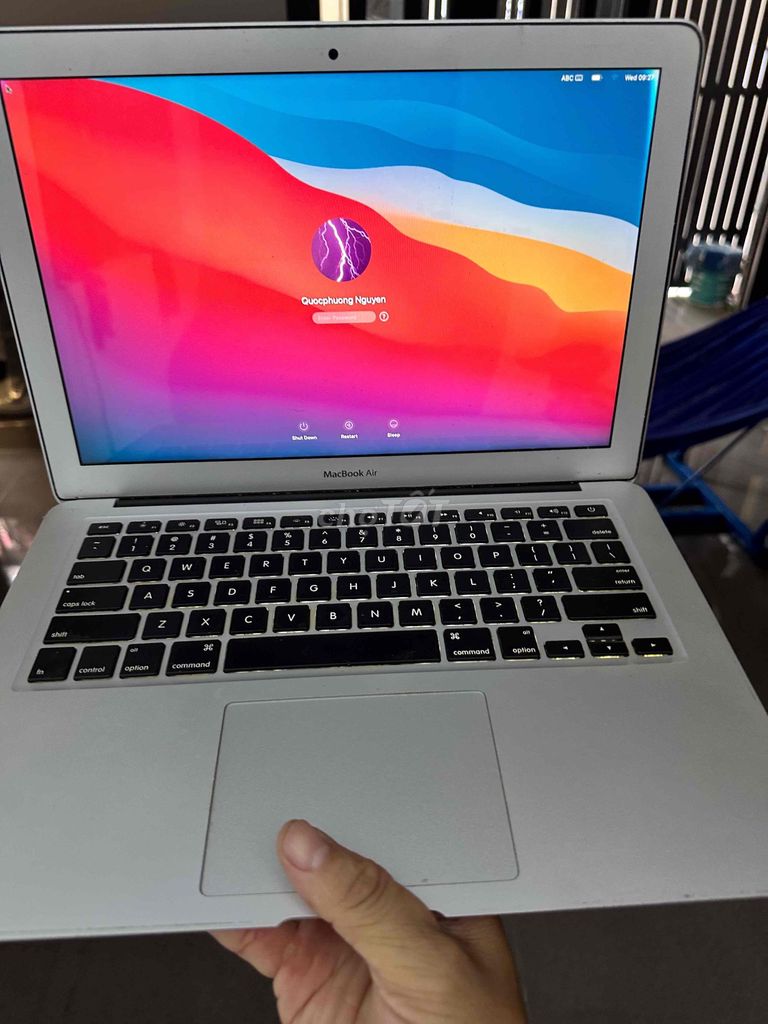 Apple MacBook Air A1466 2013 Bạc. Mua bán Laptop tại Quận 12 Tp Hồ Chí Minh được đăng bởi Hoàng hình 1