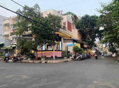 Bán nhà  góc Bình Phú Quận 6 hướng tây nam 8x18. Mua bán nhà ở tại Quận 6 Tp Hồ Chí Minh được đăng bởi Khoa  Nguyễn
