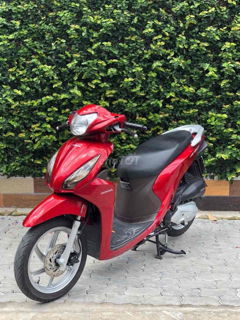 Vision 2017,bstp,chính chủ,xe đẹp leng keng,zin êm. Mua bán Xe máy tại Quận 7 Tp Hồ Chí Minh được đăng bởi Trung Anh hình 2