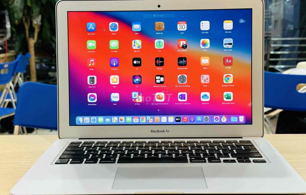 Cửa Hàng Em Bán  Macbook Air 2016 i5/8/256GB