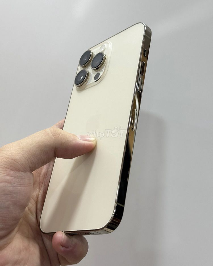Apple iPhone 14 Pro Max Vàng Nguyên zin. Mua bán Điện thoại tại Thành phố Biên Hòa Đồng Nai được đăng bởi Huỳnh tri hình 1