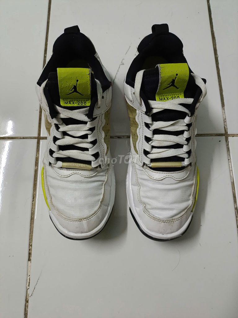 Nike Jordan Air Max 200 Size 40 25cm